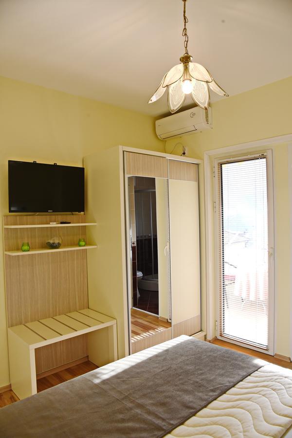 Apartments & Rooms Jelka Kotor Exterior photo